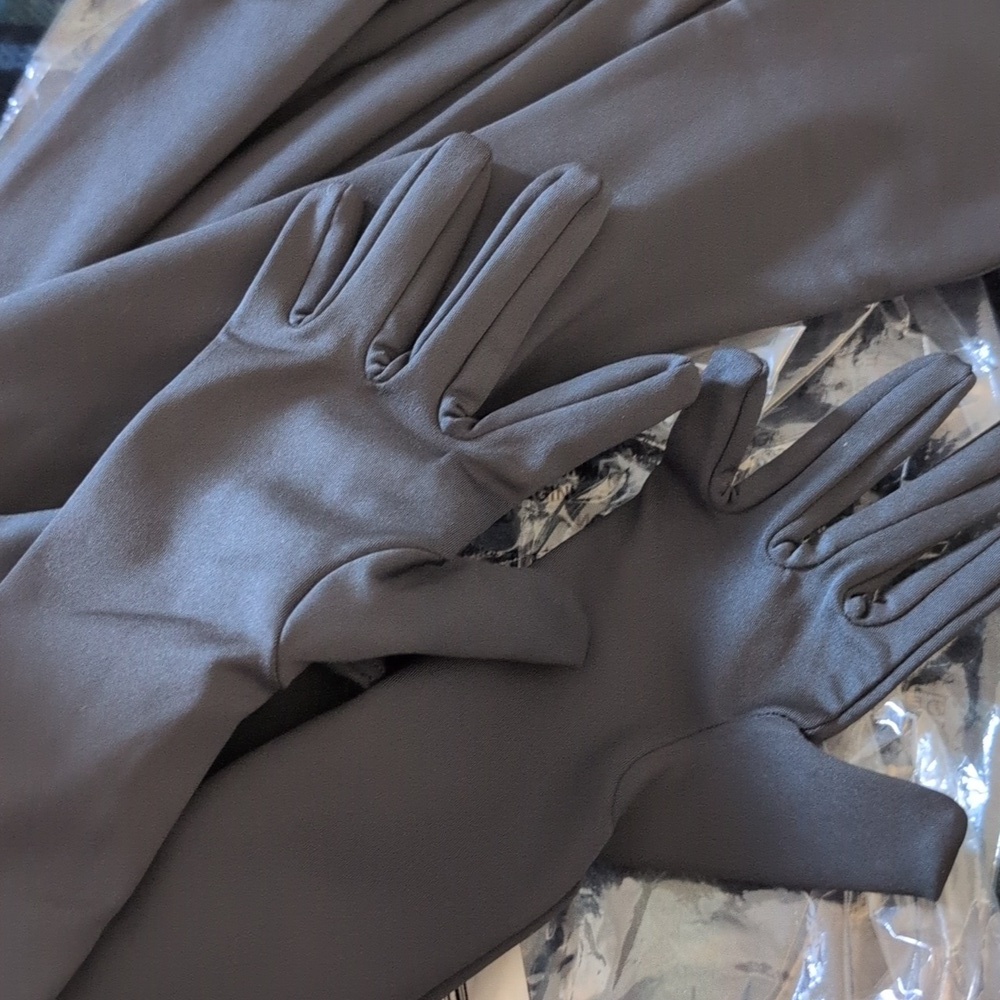Yeezy Midnight Black Jumpsuit - Picture 11 of 12